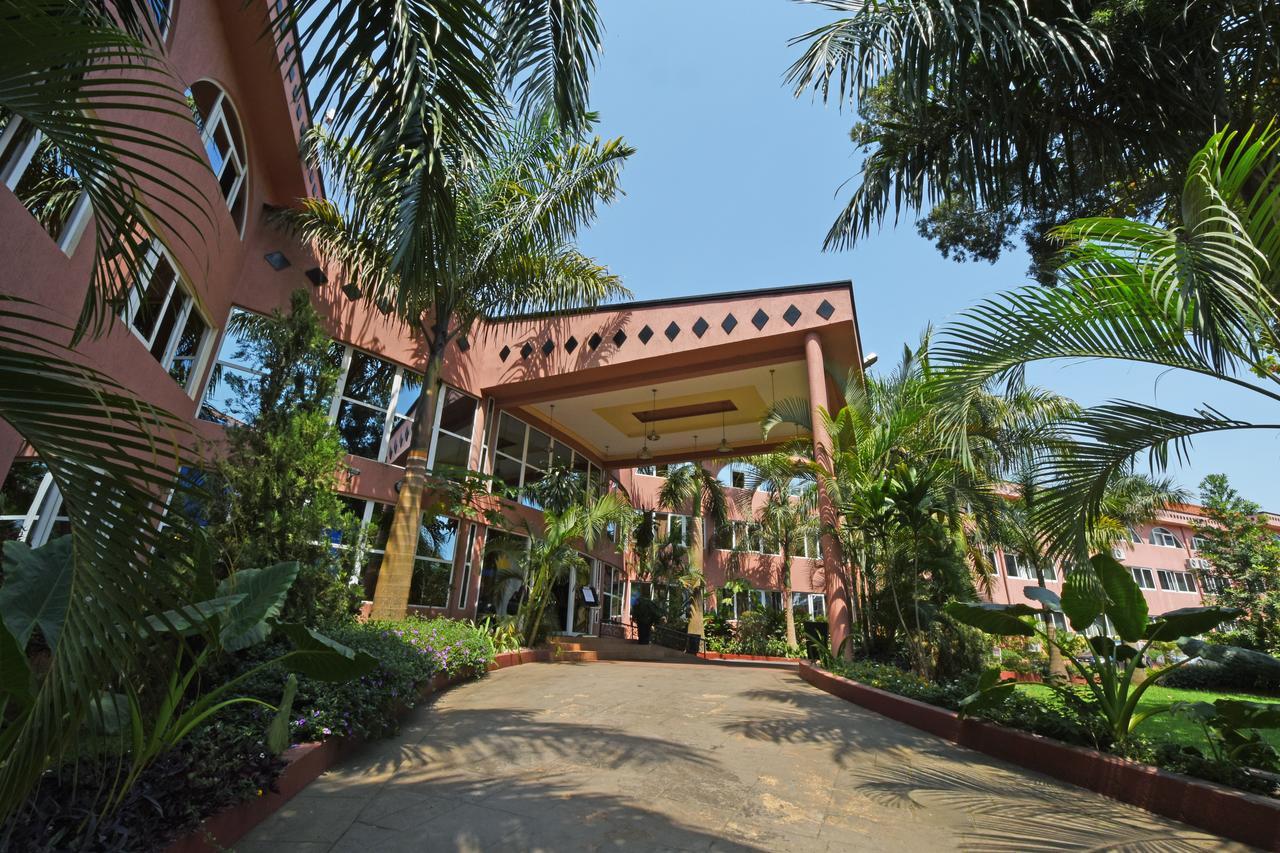 Imperial Golf View Hotel Entebbe Kültér fotó