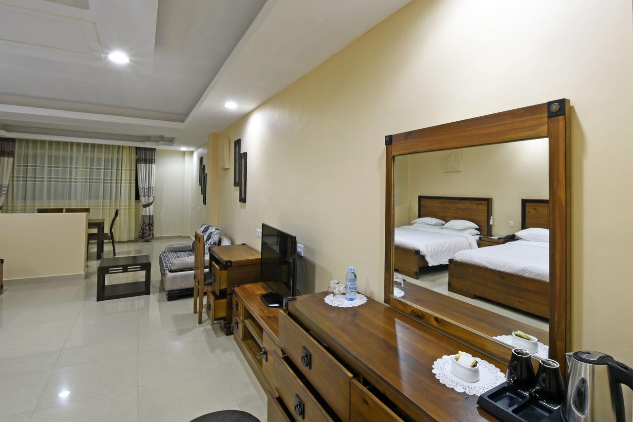Imperial Golf View Hotel Entebbe Kültér fotó